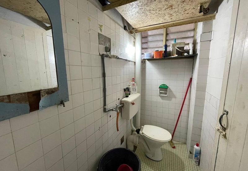 Flat Pandan Jaya Blok L13