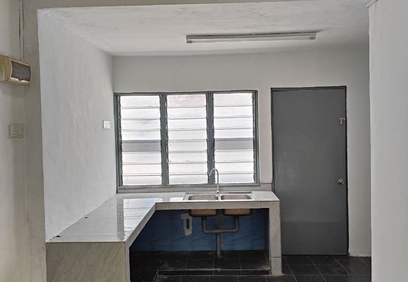 Taman Sungai Besi Indah