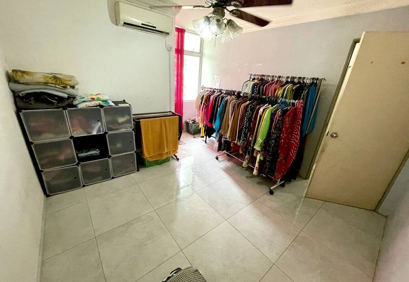 Seroja Apartment (Putra Perdana)