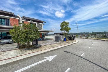 Elmina West @ Denai Alam