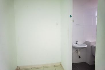 Bangi Avenue 3, Seksyen 7