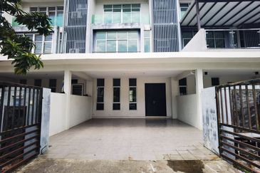 Bangi Avenue 3, Seksyen 7