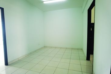 Bangi Avenue 3, Seksyen 7