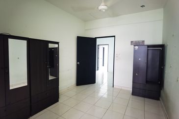 Bangi Avenue 3, Seksyen 7