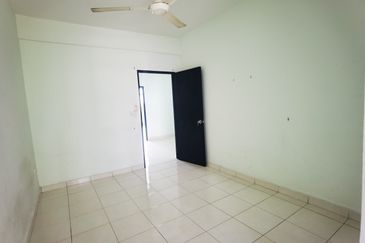 Bangi Avenue 3, Seksyen 7