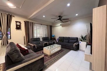 Taman Mawar, Bandar Baru Salak Tinggi