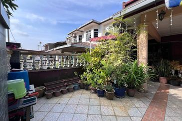 Taman Mawar, Bandar Baru Salak Tinggi