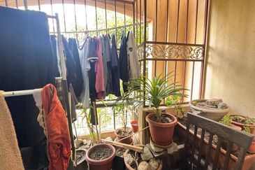 Sri Bayu Apartment @ Casuarina, Bandar Armada Putra