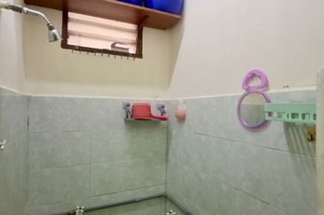 TAMAN SERI CHINCHIN (RUMAH AWAM)