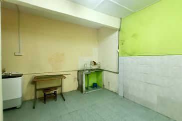 TAMAN SERI CHINCHIN (RUMAH AWAM)