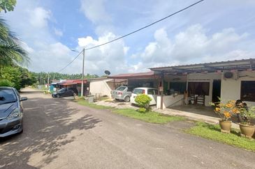 TAMAN SERI CHINCHIN (RUMAH AWAM)