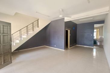 TAMAN MASJID TANAH RIA