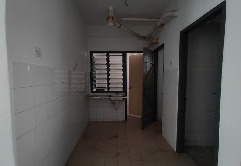 Pangsapuri Angsana USJ 1