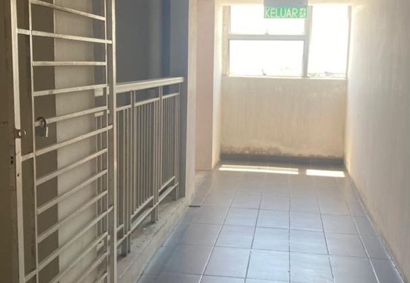 Calisa M @ Calisa Residences