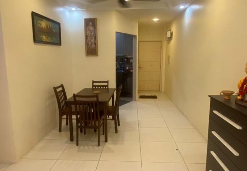 Calisa M @ Calisa Residences