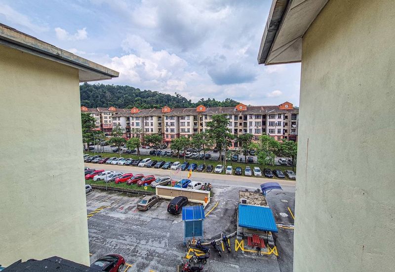 Sri Kayangan Apartment, Ukay Perdana