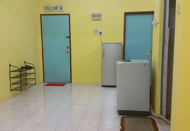 Jalan Reko Seksyen 14