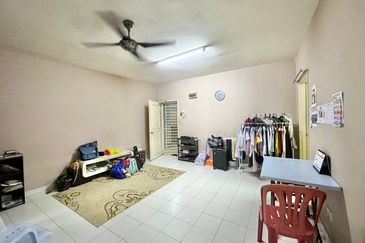 Apartment Teratai, Taman Sutera