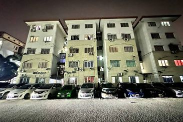 Apartment Teratai, Taman Sutera