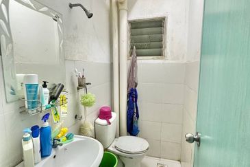 Apartment Teratai, Taman Sutera