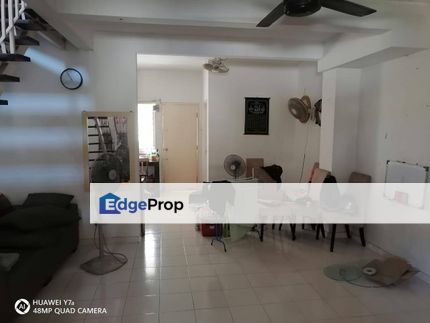 Double Storey Terrace, Taman Saujana, Rawang, Selangor, Rawang