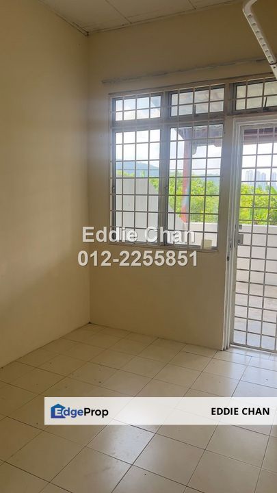 Renovated 2-Storey Terrace, Can Park 5 Cars, Strategic Location, Selangor, Ulu Kelang