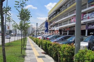 Platinum Mondrian (Pv128)