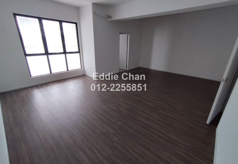 Below Market Price, Brand-New Subsales, 2-Storey Terrace, Swimming Pool, Gym