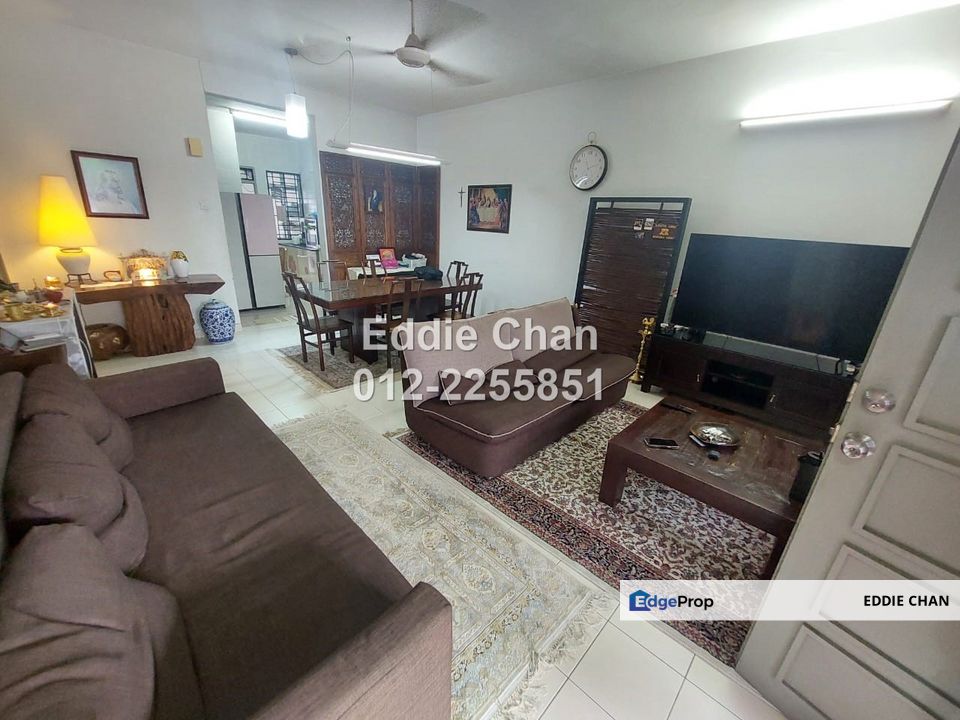 Gated Guarded, Kitchen Extended with Approval, Well-Maintained House, Selangor, Ampang