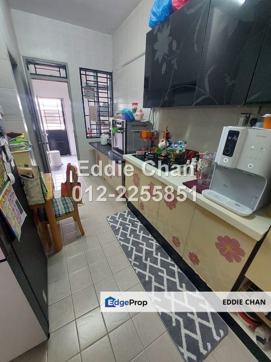 Gated Guarded, Kitchen Extended with Approval, Well-Maintained House, Selangor, Ampang