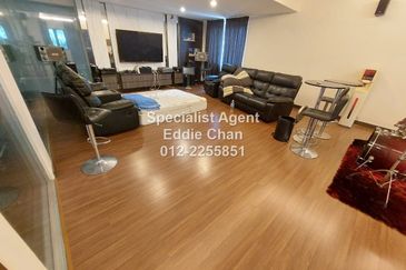 End-Lot, Fully-Renovated, Spacious Land, Built-Up, and Car Porch