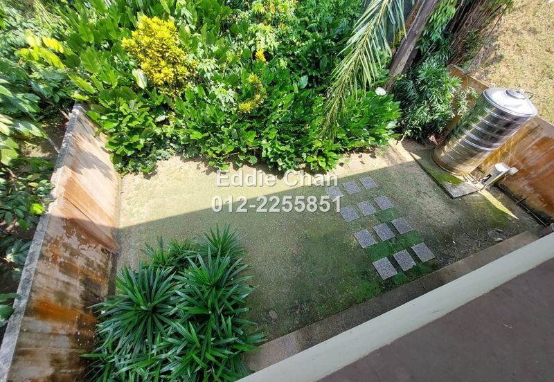 End-Lot, Fully-Renovated, Spacious Land, Built-Up, and Car Porch