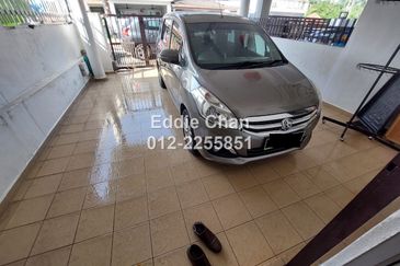 Well-Maintained, Freehold, Fully-Renovated, Ready Move-in, 2-Storey