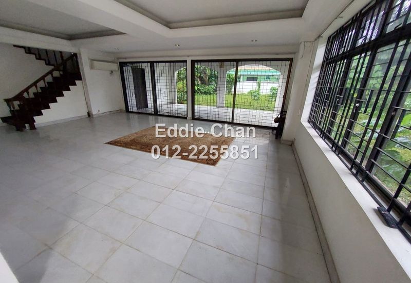 2-Storey Bungalow, Freehold, Individual Title, Facing South, Big Land Size