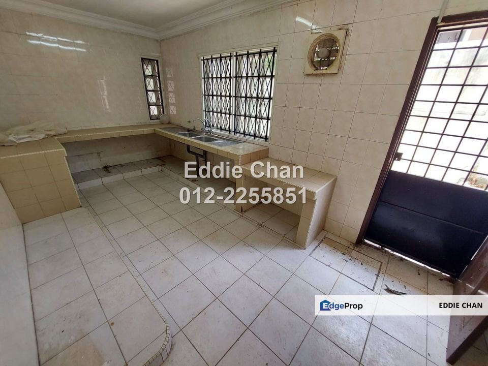 Big Land 14752 sqft, Freehold Bungalow, Surrounded by Greenery, Selangor, Taman Melawati