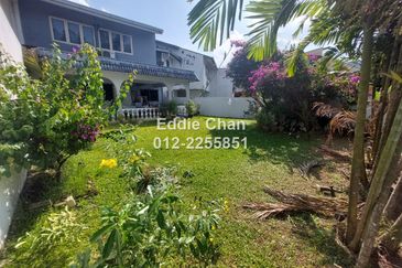 Huge Extra Land, Wide Road, Freehold, Near Mall, Rare Unit, Taman Melawati