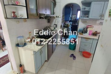 Huge Extra Land, Wide Road, Freehold, Near Mall, Rare Unit, Taman Melawati