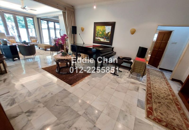 Fully Renovated 1.5-Storey Bungalow with Swimming Pool, 10k Sqft Land