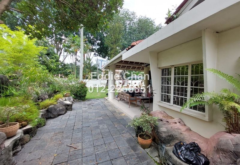 Fully Renovated 1.5-Storey Bungalow with Swimming Pool, 10k Sqft Land