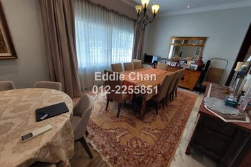 Fully Renovated 1.5-Storey Bungalow with Swimming Pool, 10k Sqft Land