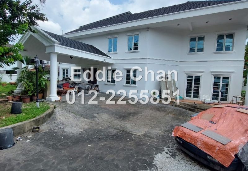 2.5-Storey Bungalow with Swimming Pool, Leasehold 53 years remaining