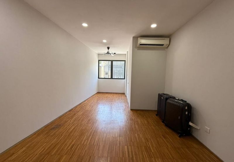 Mirage By The Lake @ Perdana Lakeview West