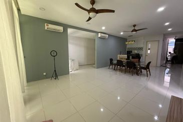 Mirage By The Lake @ Perdana Lakeview West