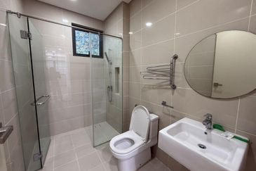 Mirage By The Lake @ Perdana Lakeview West