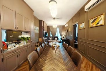 Isle of Kamares, Setia Eco Glades