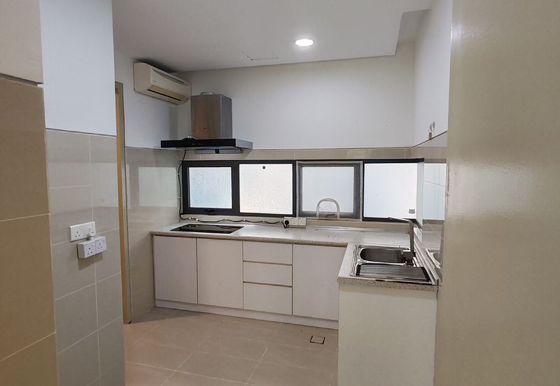 Mirage By The Lake @ Perdana Lakeview West