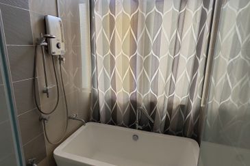 Mirage By The Lake @ Perdana Lakeview West