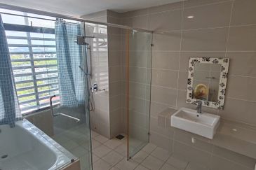 Mirage By The Lake Condominium