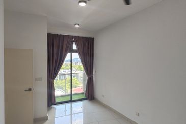 Mirage By The Lake Condominium