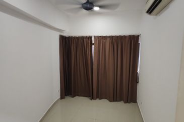 Mirage By The Lake Condominium